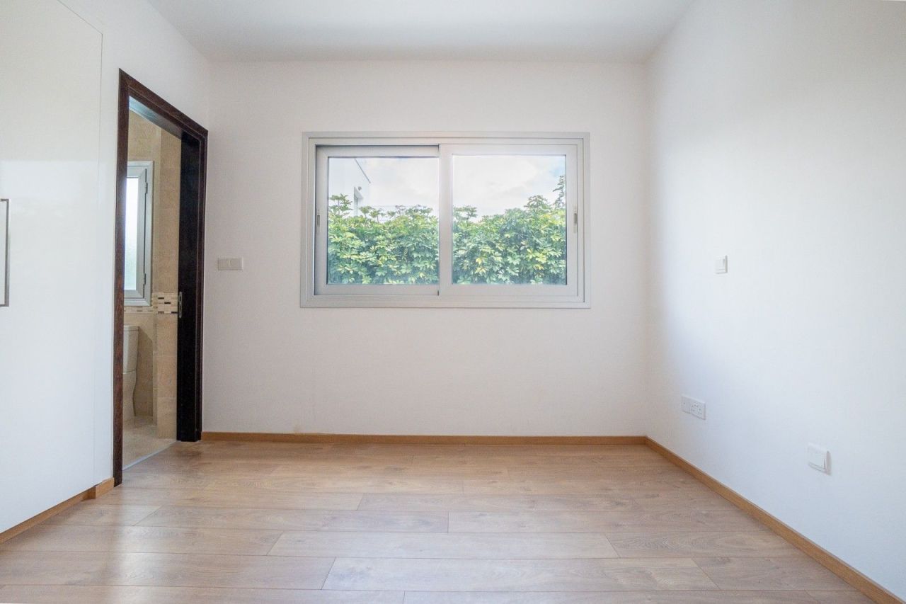 Вилла в Пафосе, Кипр, 283 м² - фото 15