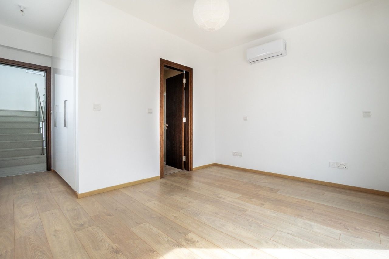 Вилла в Пафосе, Кипр, 283 м² - фото 16