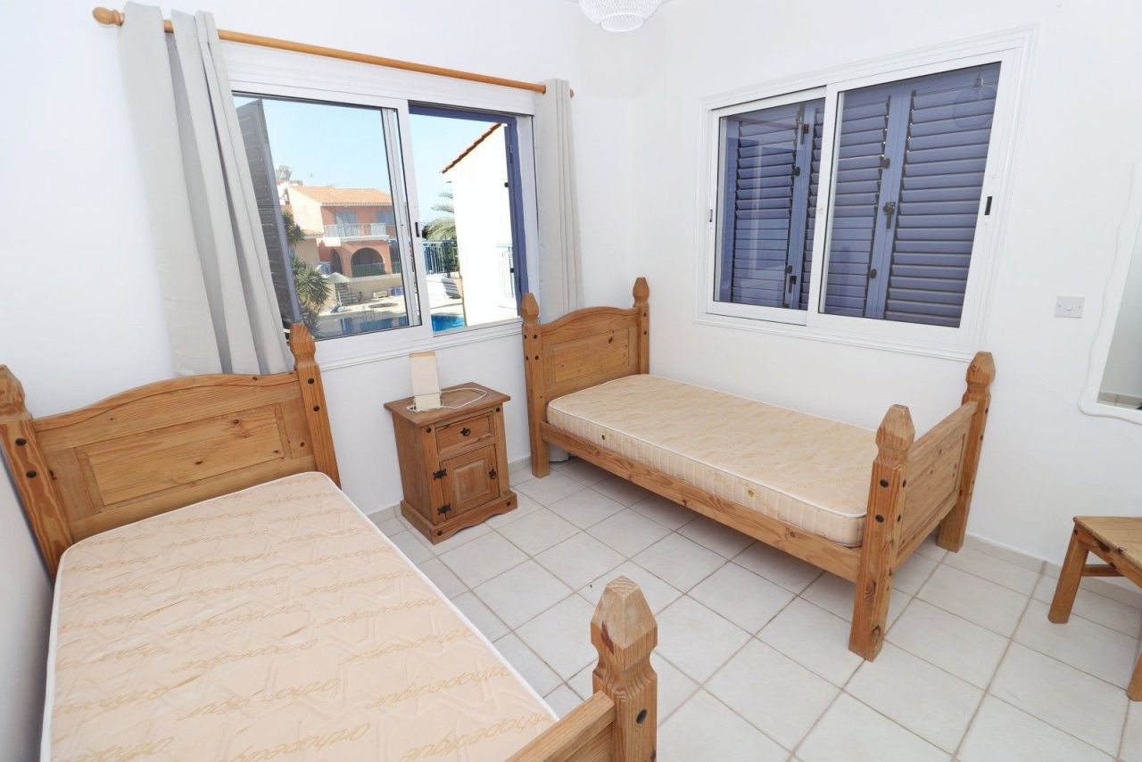 Таунхаус в Пафосе, Кипр, 94 м² - фото 16