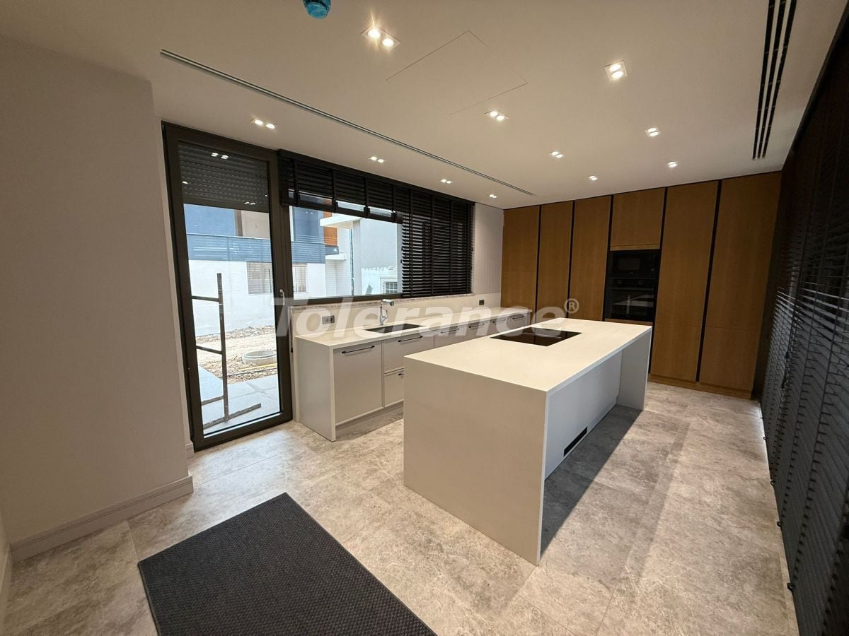 Вилла в Анталии, Турция, 360 м² - фото 8