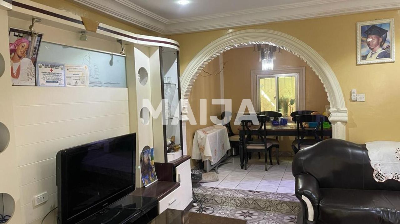 Дом Brikama, Гамбия, 180 м² - фото 6