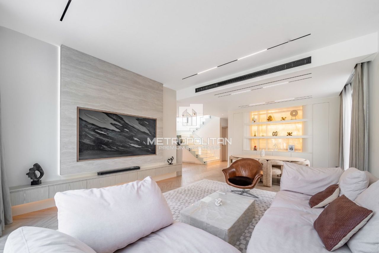 Вилла в Дубае, ОАЭ, 467 м² - фото 2