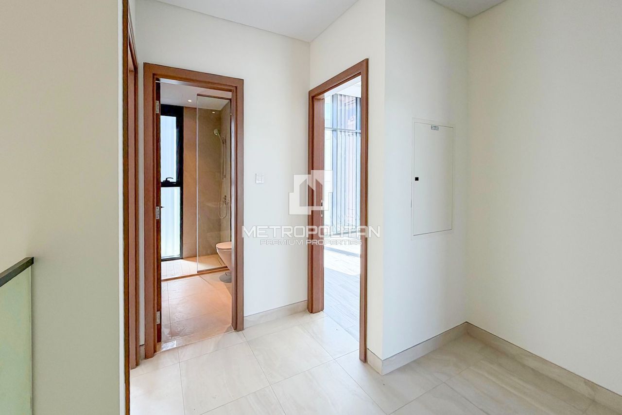 Вилла в Рас-эль-Хайме, ОАЭ, 256 м² - фото 9