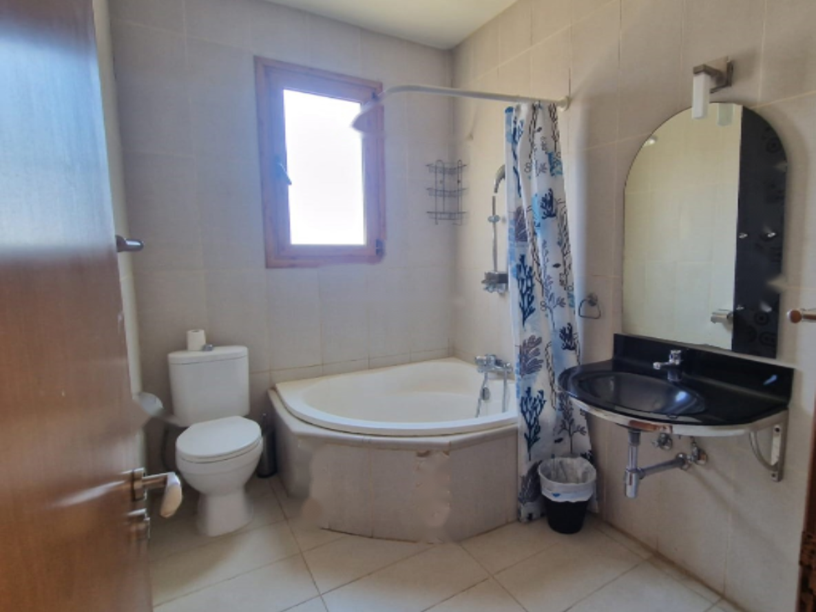 Квартира в Агиос Тихоне, Кипр, 160 м² - фото 12