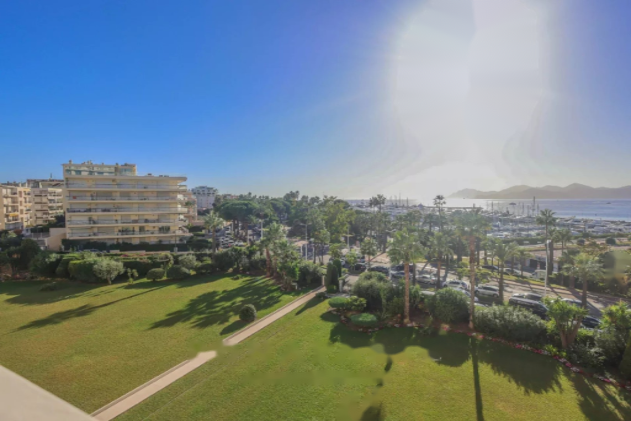 Квартира в Каннах, Франция, 99 м² - фото 15