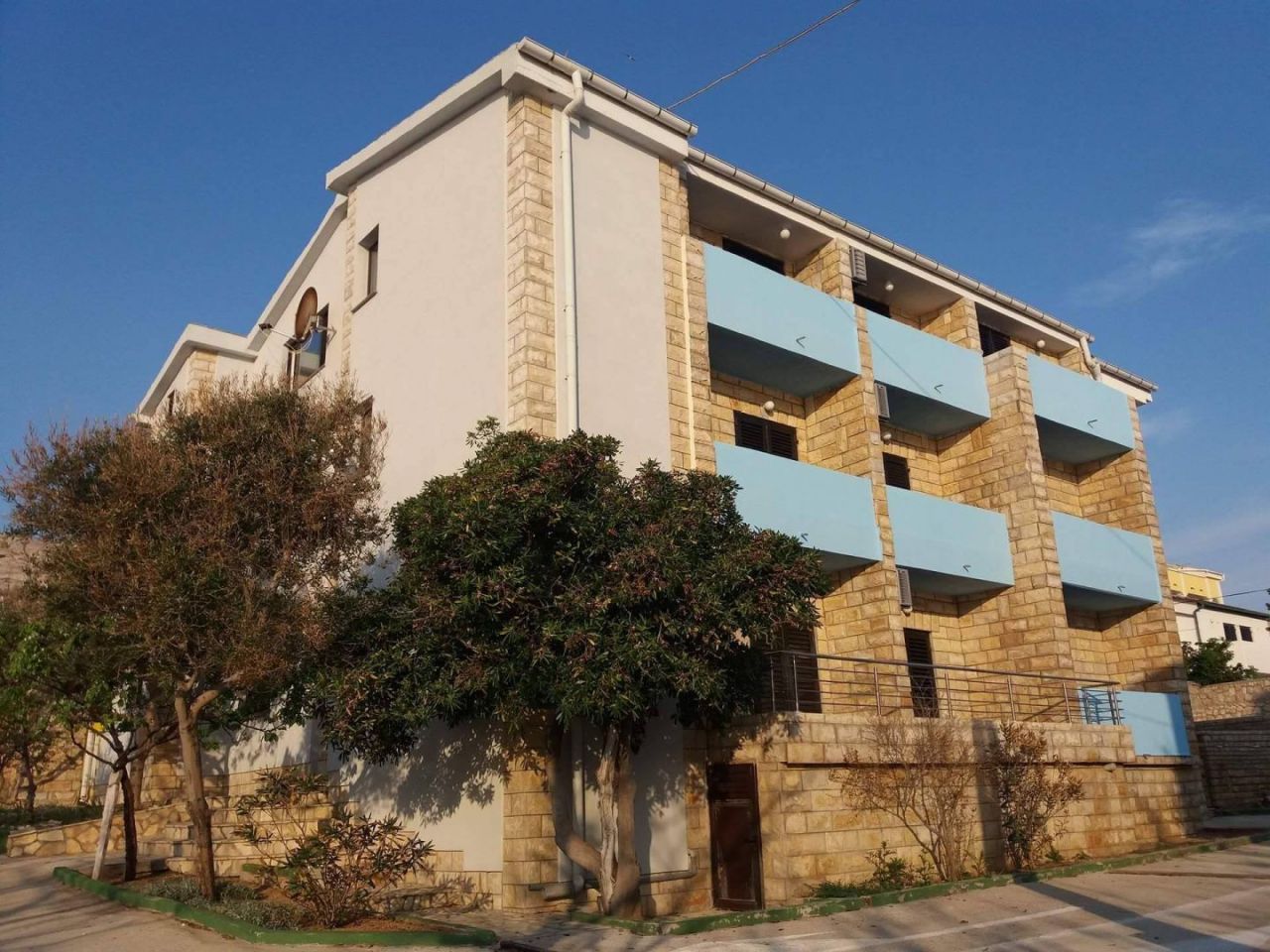 Отель, гостиница на острове Паг, Хорватия, 1 045 м² - фото 5