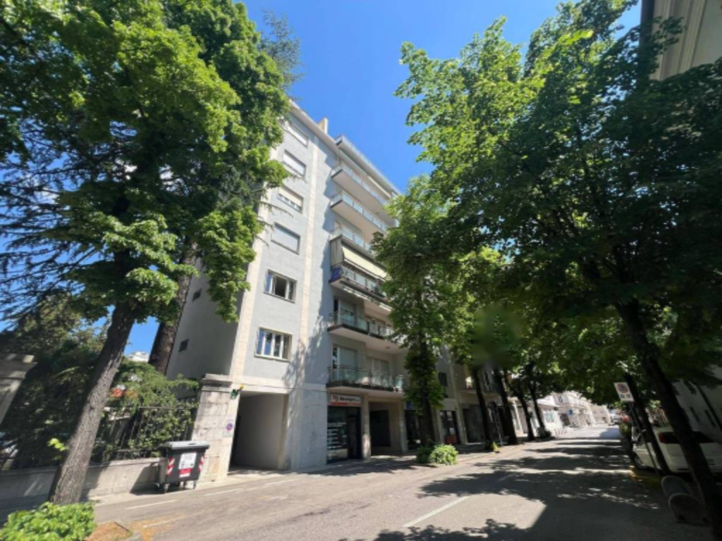 Квартира в Гориции, Италия, 165 м² - фото 1