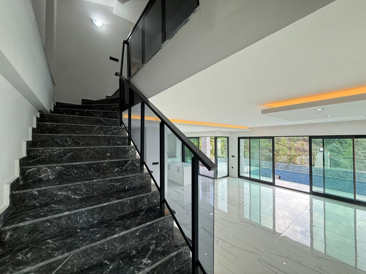 Вилла в Алании, Турция, 330 м² - фото 5