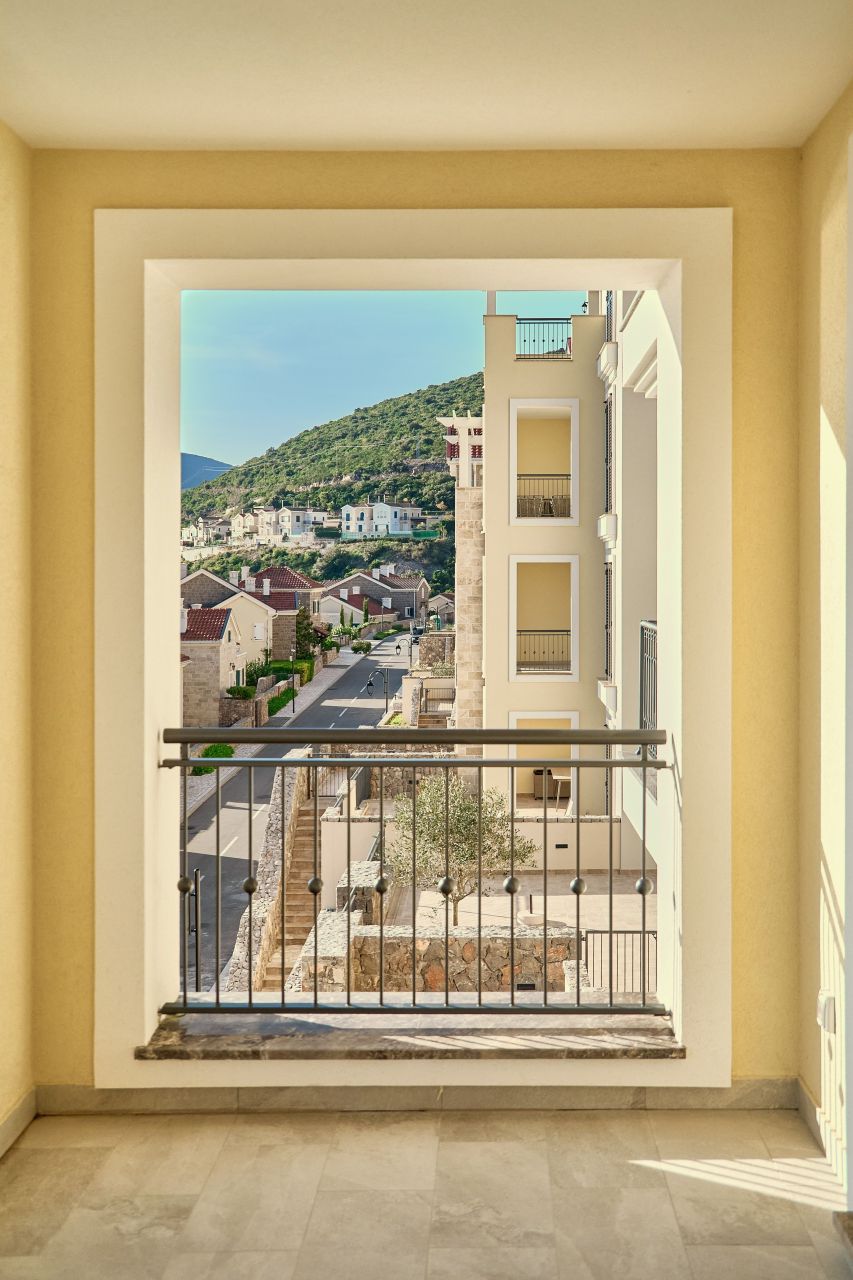 Апартаменты в Тивате, Черногория, 104 м² - фото 3