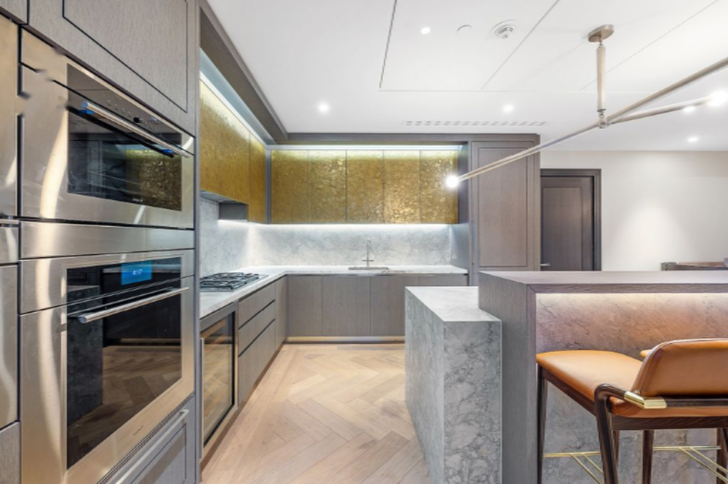 Квартира в Лондоне, Великобритания, 247 м² - фото 18