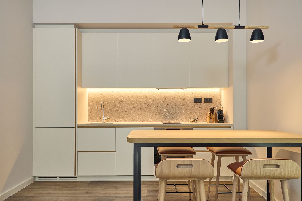 Апартаменты в Тивате, Черногория, 64.76 м² - фото 5