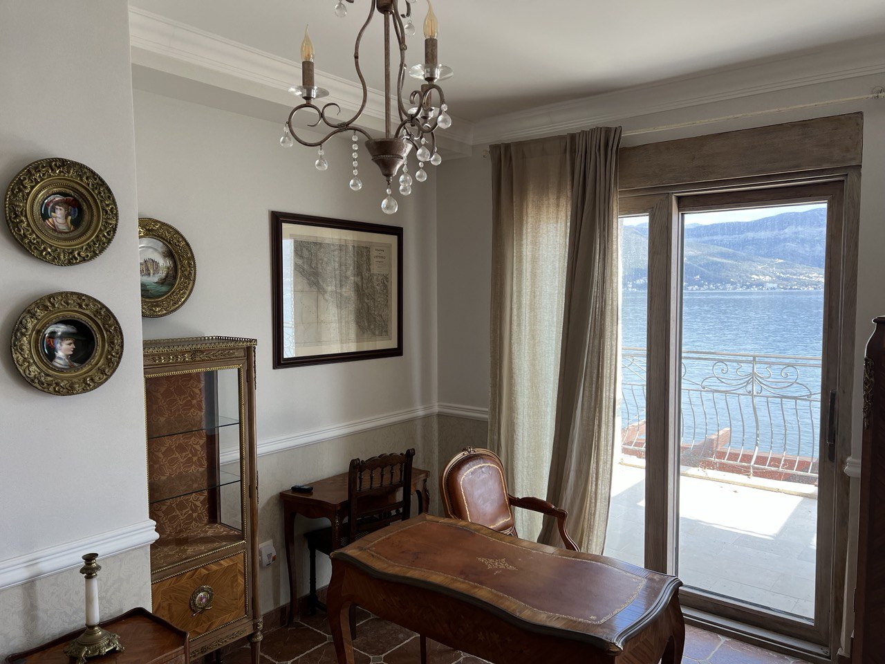 Вилла в Тивате, Черногория, 330 м² - фото 5