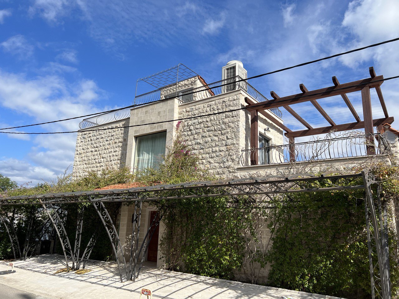 Вилла в Тивате, Черногория, 330 м² - фото 3