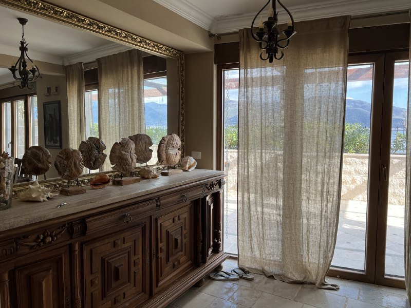 Вилла в Тивате, Черногория, 330 м² - фото 16