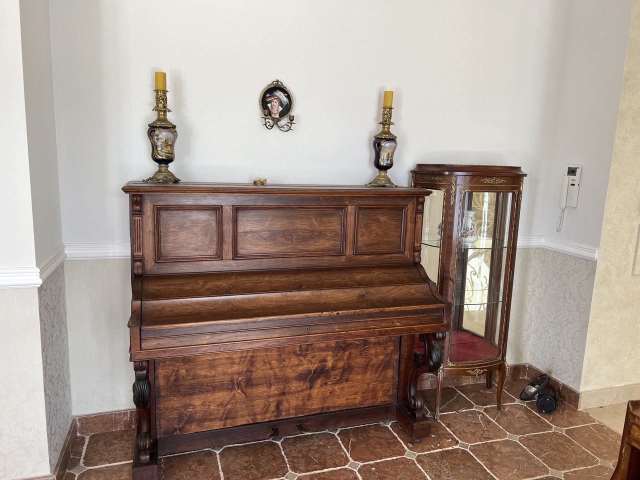 Вилла в Тивате, Черногория, 330 м² - фото 13