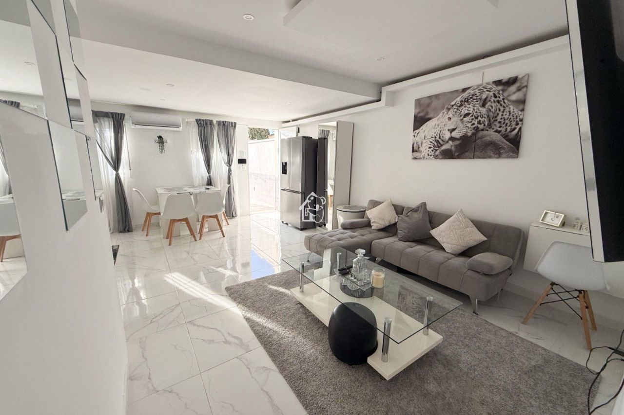 Дом в Торревьехе, Испания, 58 м² - фото 2