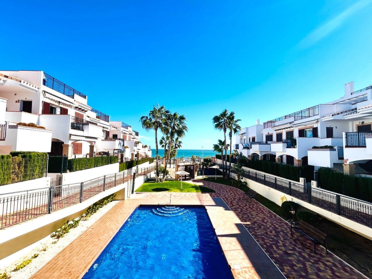 Апартаменты в Ла Мата, Испания, 77 м² - фото 1