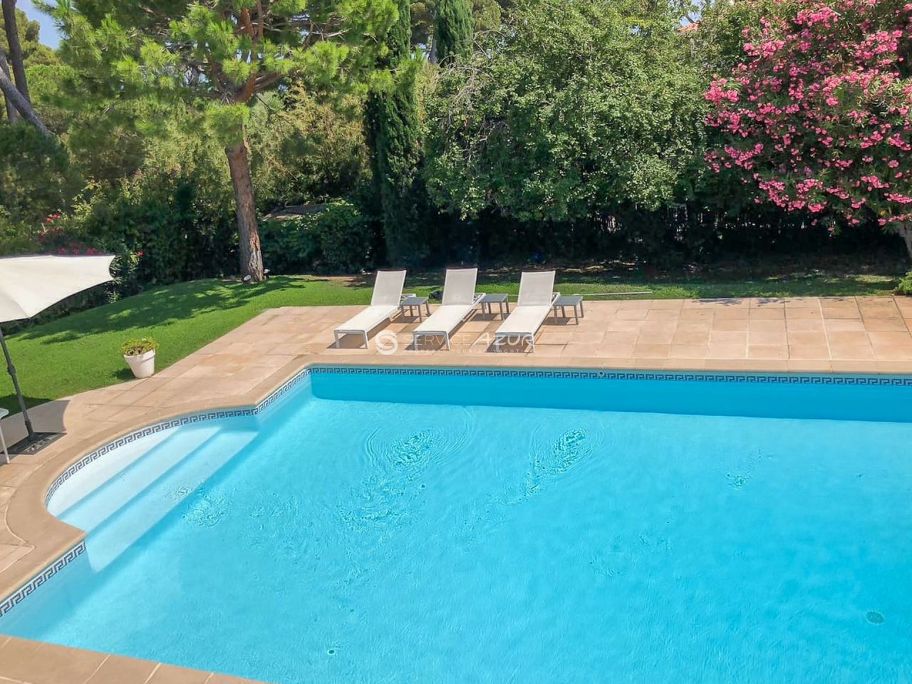 Вилла в Антибе, Франция, 260 м² - фото 3