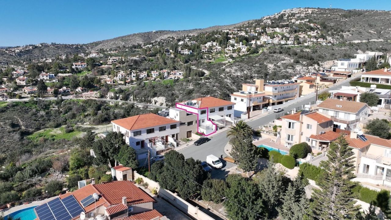 Таунхаус в Пафосе, Кипр, 80 м² - фото 1