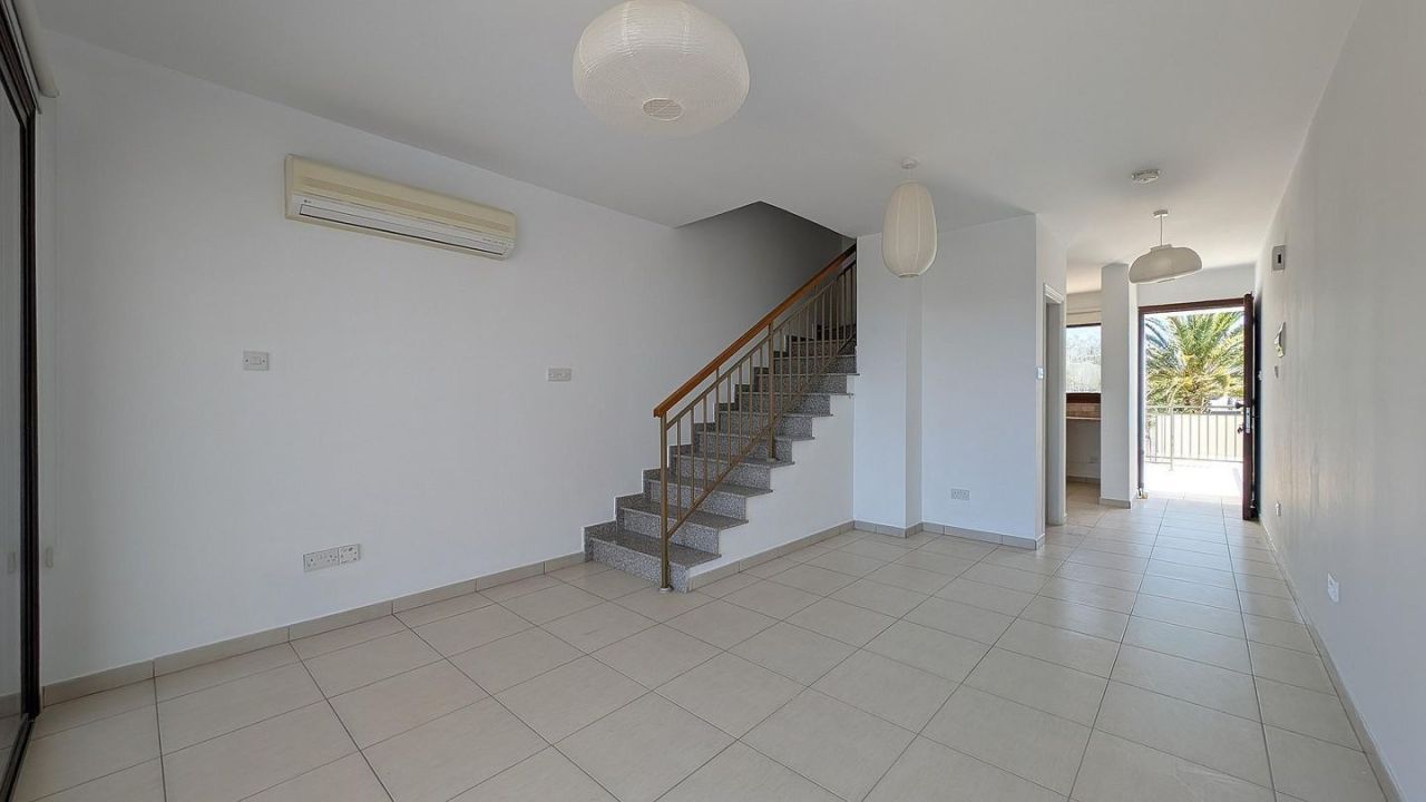 Таунхаус в Пафосе, Кипр, 80 м² - фото 10