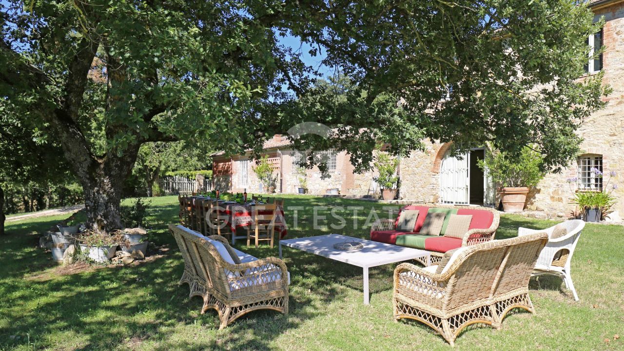 Дом San Casciano dei Bagni, Италия, 760.98 м² - фото 6