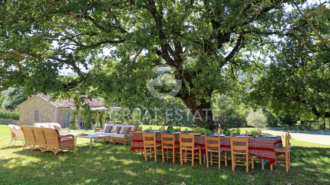 Дом San Casciano dei Bagni, Италия, 760.98 м² - фото 7