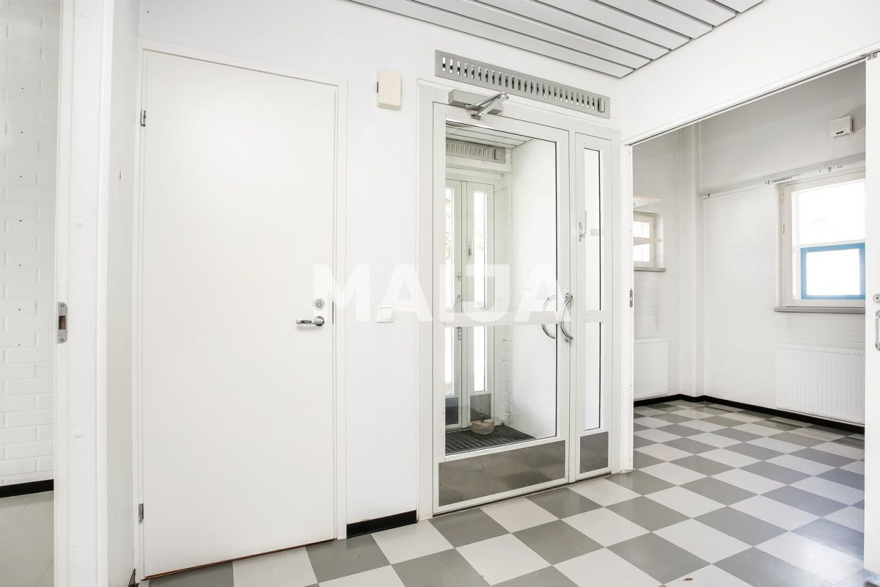 Офис в Холлола, Финляндия, 80 м² - фото 4