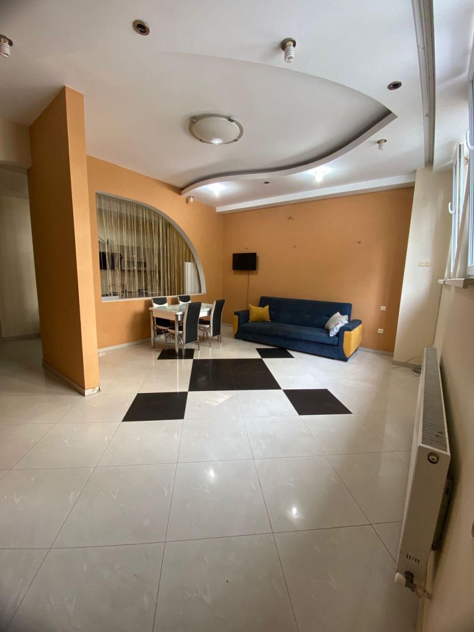 Квартира в Тбилиси, Грузия, 95 м² - фото 1