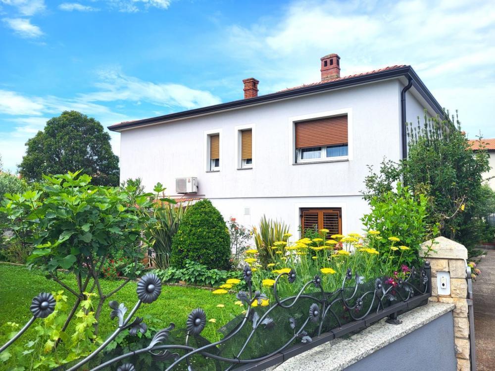 Отель, гостиница в Умаге, Хорватия, 277 м² - фото 1