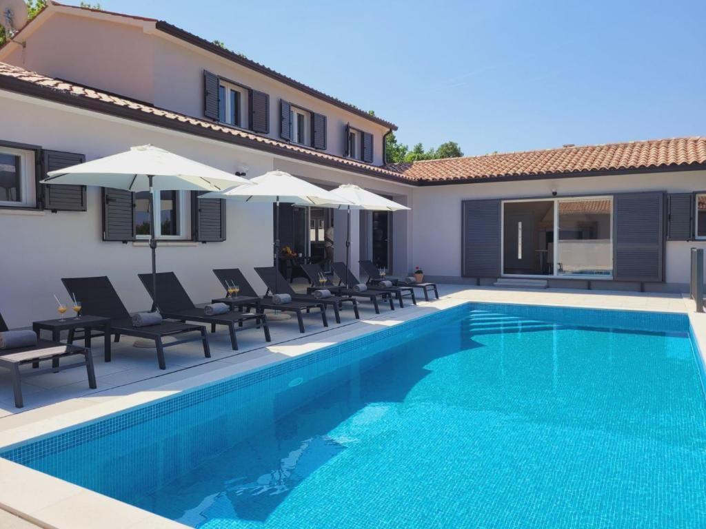 Вилла в Лабине, Хорватия, 249 м² - фото 3