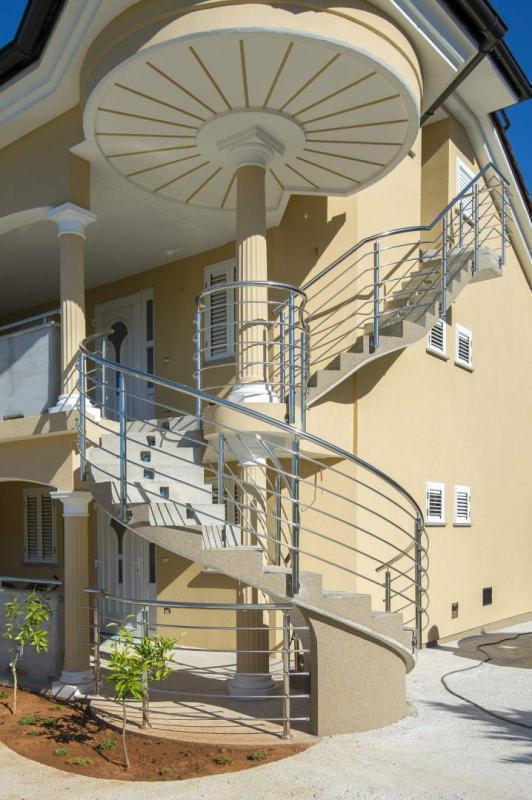 Отель, гостиница Malinska, Хорватия, 160 м² - фото 4