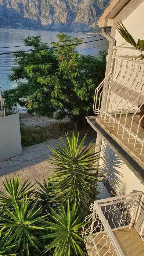 Вилла в Столиве, Черногория, 150 м² - фото 2