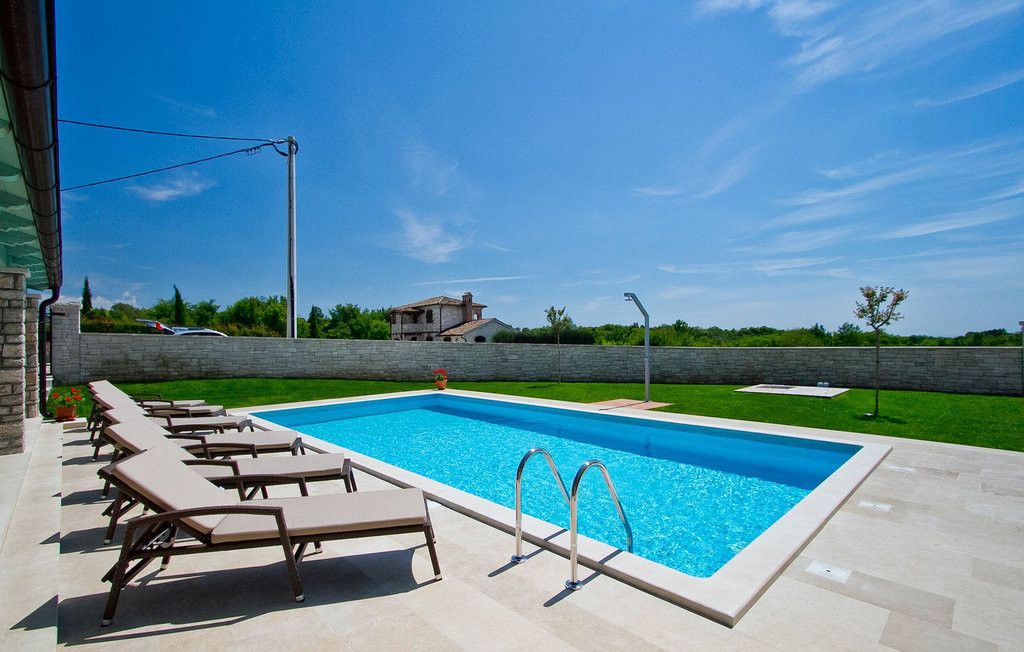 Вилла в Тиняне, Хорватия, 230 м² - фото 6