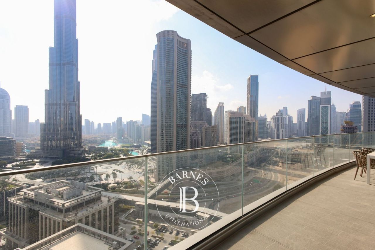 Квартира в Дубае, ОАЭ, 226.5 м² - фото 1