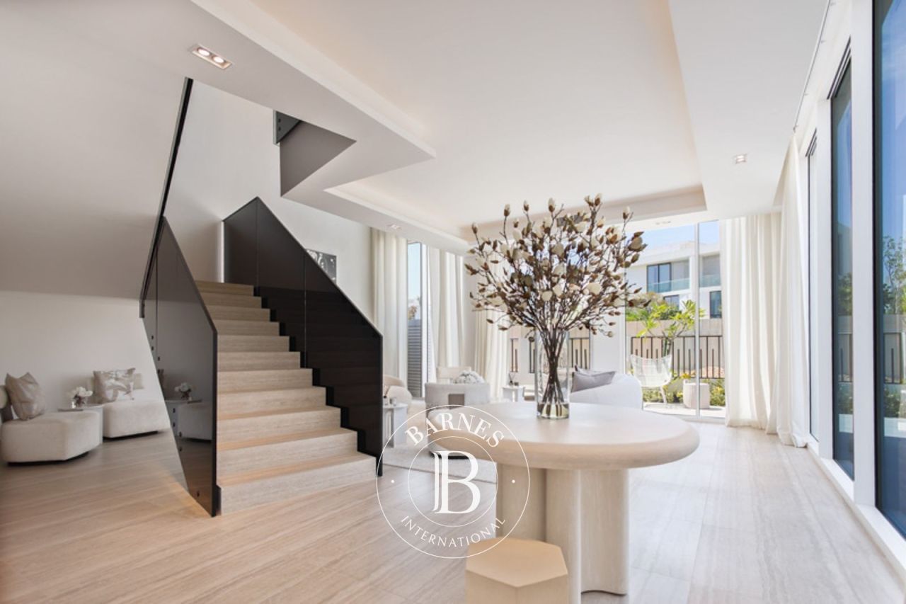 Вилла Al Barari, ОАЭ, 240.2 м² - фото 3