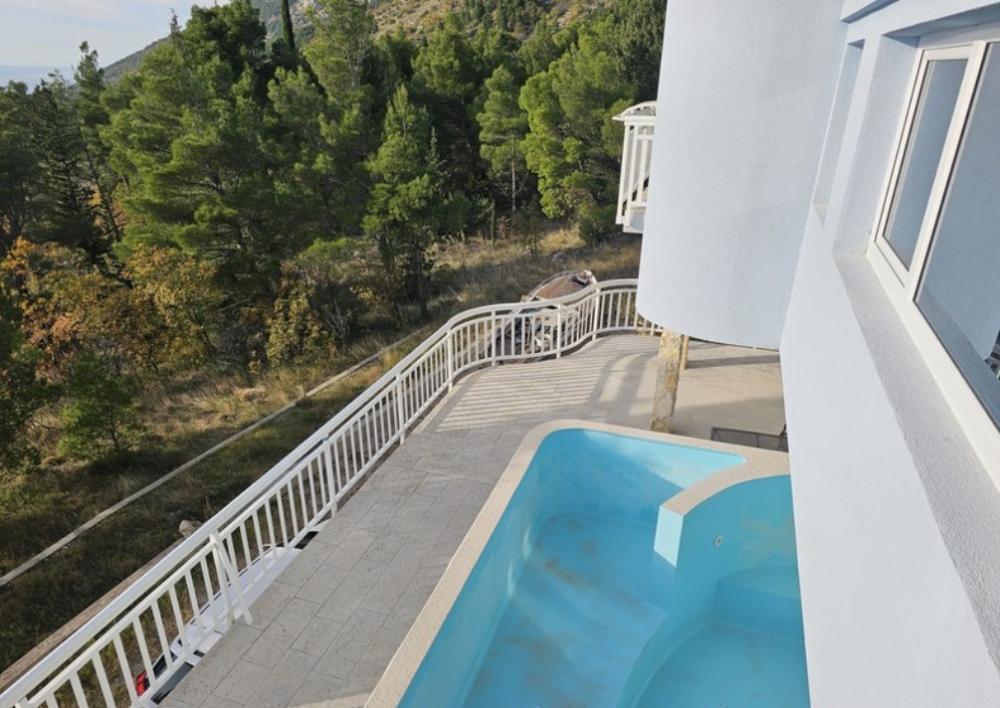 Отель, гостиница в Башка-Воде, Хорватия, 360 м² - фото 9