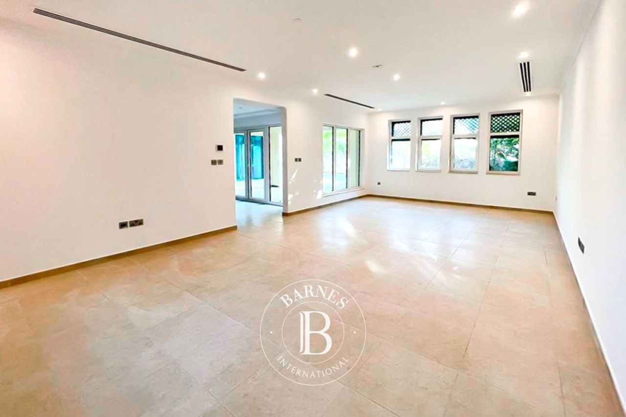 Вилла в Дубае, ОАЭ, 284.6 м² - фото 4