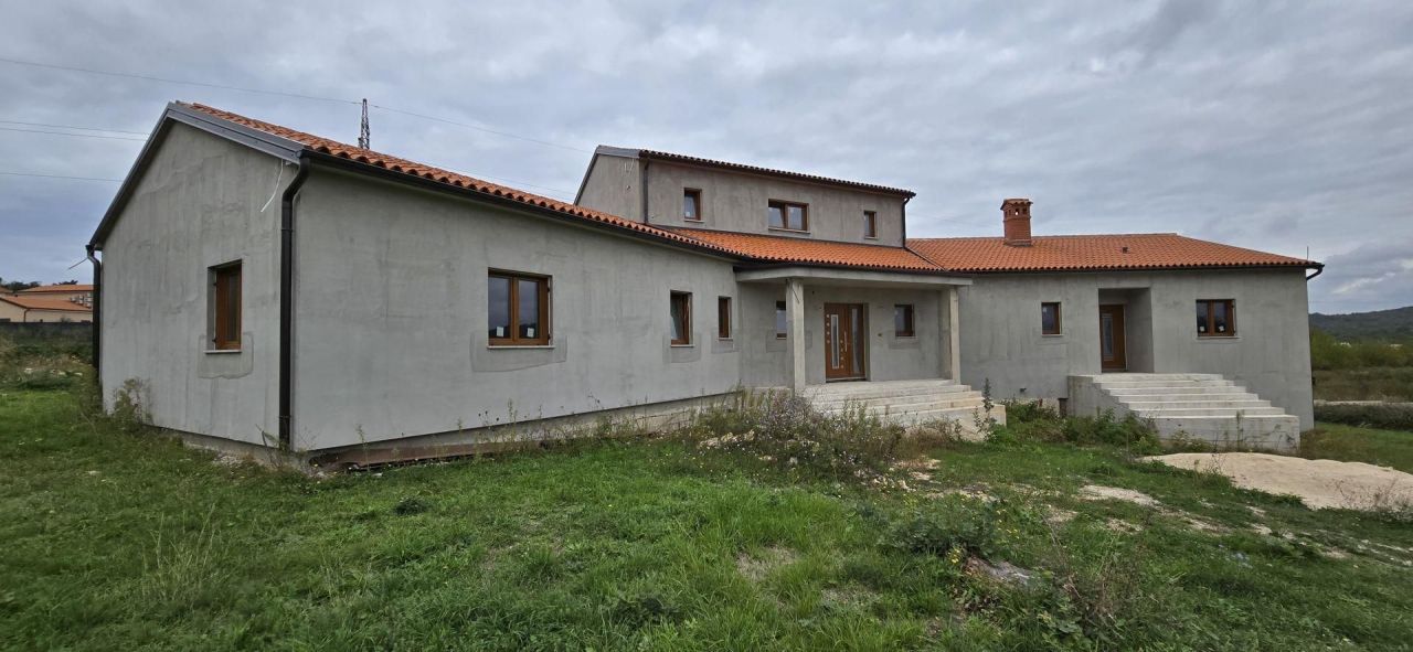 Вилла в Ровини, Хорватия, 550 м² - фото 10