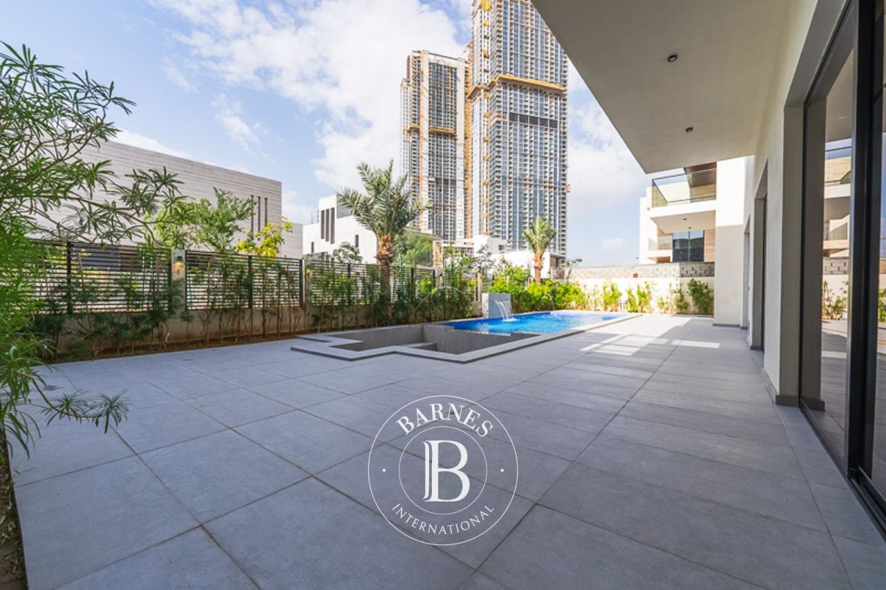 Вилла в Дубае, ОАЭ, 745.8 м² - фото 4