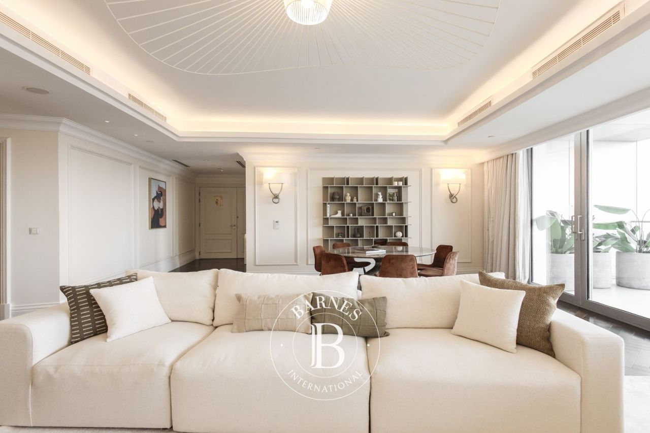 Квартира в Дубае, ОАЭ, 343 м² - фото 5