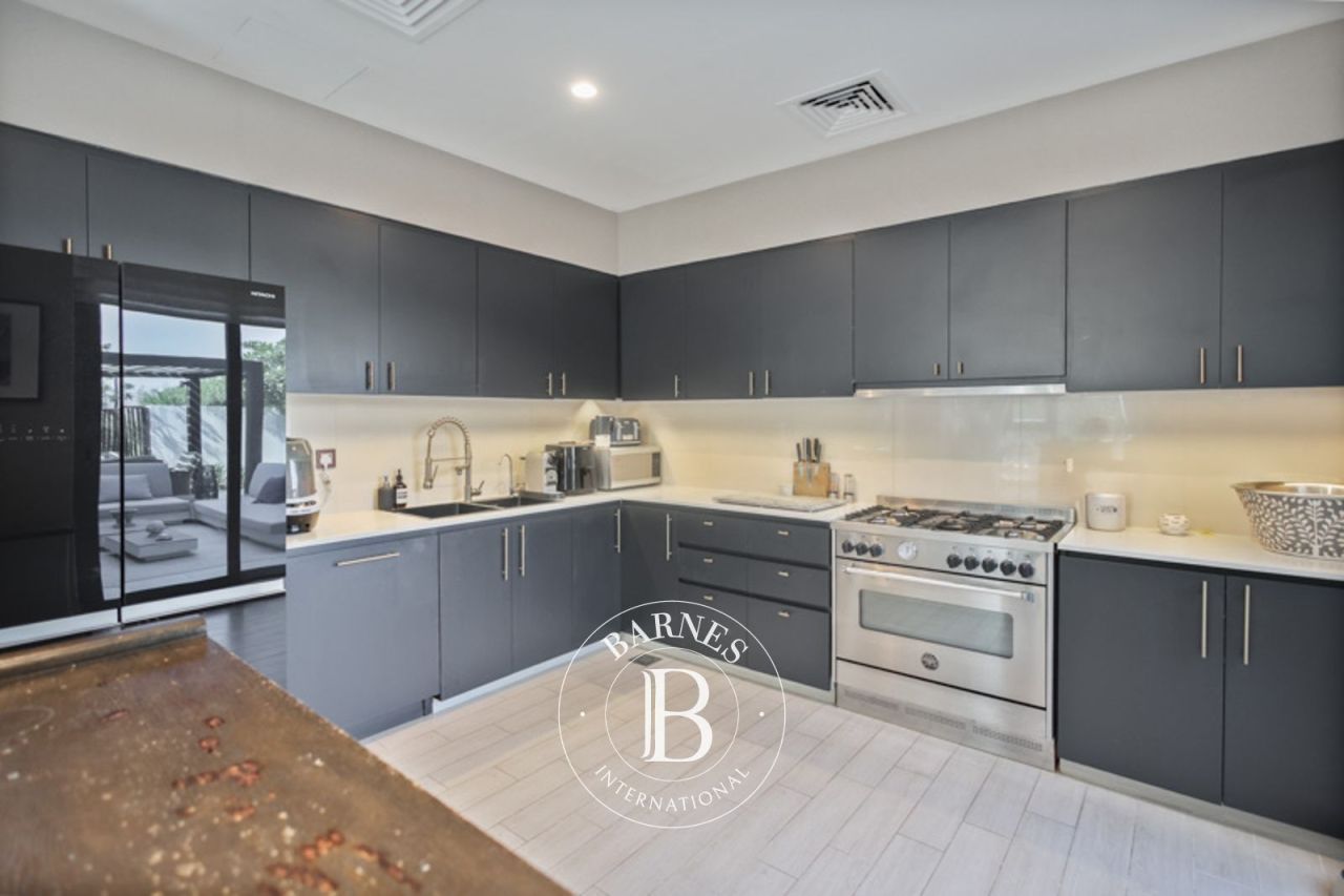 Вилла в Дубае, ОАЭ, 260.5 м² - фото 5