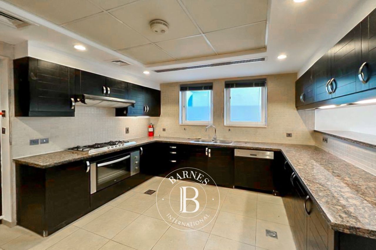 Вилла в Дубае, ОАЭ, 284.6 м² - фото 5