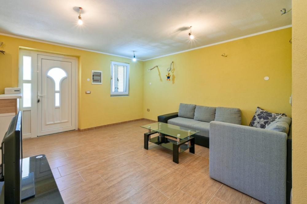 Отель, гостиница Malinska, Хорватия, 160 м² - фото 11