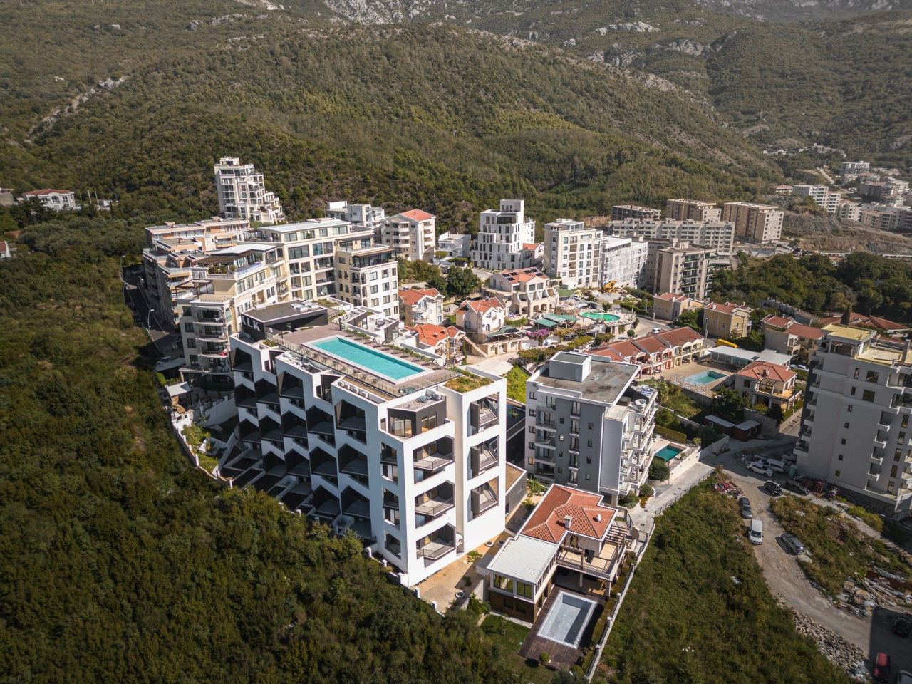 Квартира в Бечичи, Черногория, 66 м² - фото 2