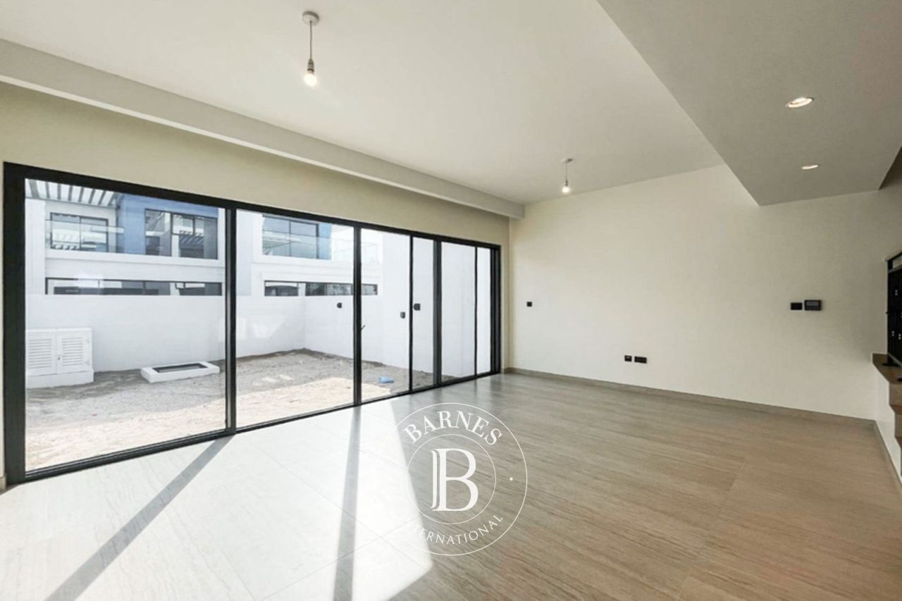 Таунхаус Damac Lagoons, ОАЭ, 144 м² - фото 6