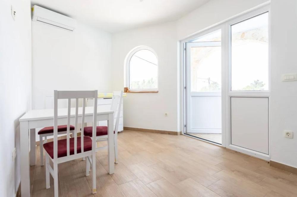 Отель, гостиница в Башка-Воде, Хорватия, 360 м² - фото 14