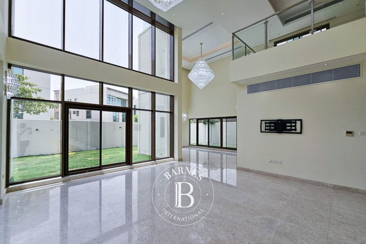 Вилла в Дубае, ОАЭ, 679.6 м² - фото 8