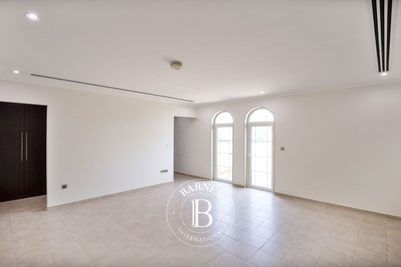 Вилла в Дубае, ОАЭ, 854.7 м² - фото 8