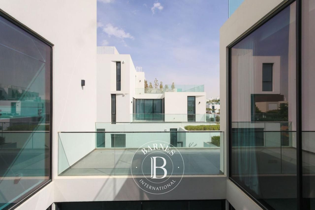 Вилла в Дубае, ОАЭ, 617.8 м² - фото 9