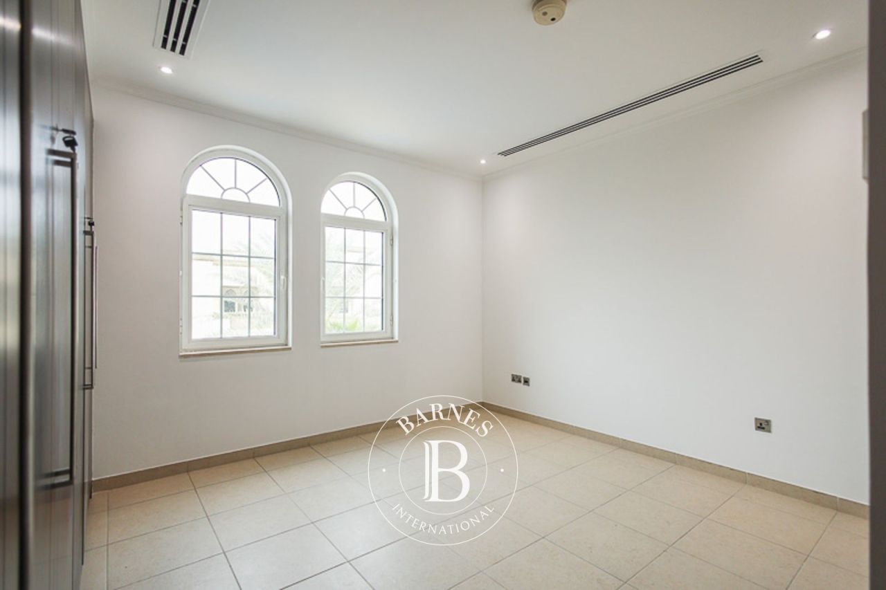Вилла в Дубае, ОАЭ, 284.6 м² - фото 9
